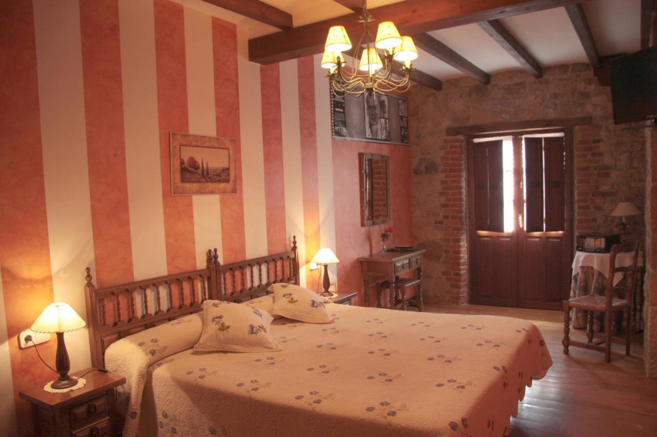 Habitaciones Y Estudios- Hotel "Posada De Cantabria El Solar" - Cenas Y Gintonic- Bar -Terraza Panoramica Galizano Luaran gambar